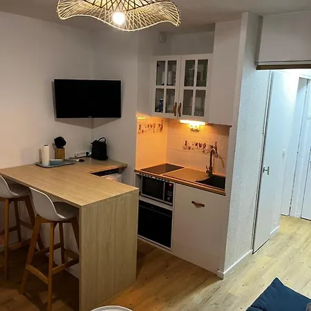 Апартаменты Chaleureux Au Cap D'agde Агд